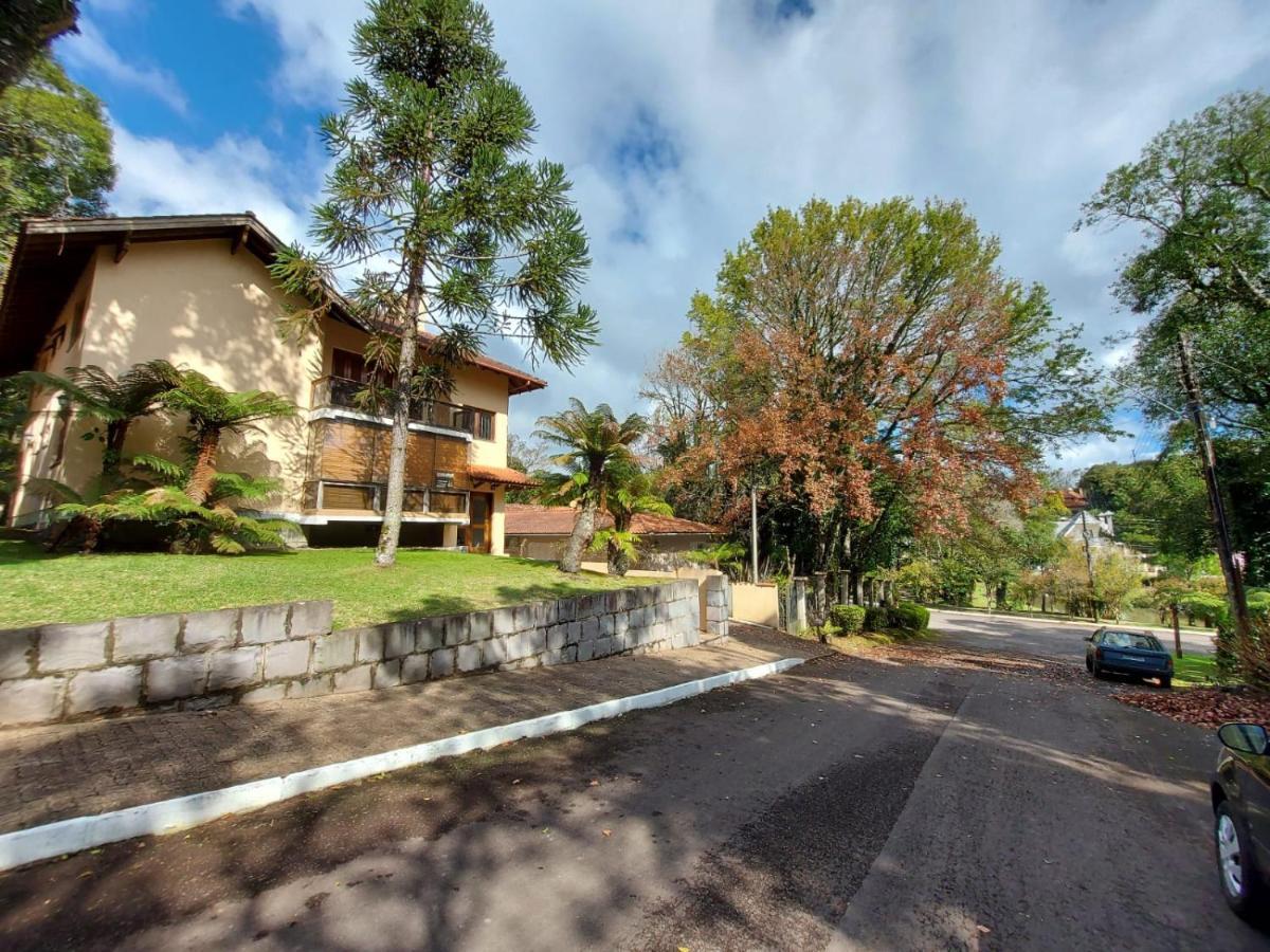 Apto Amplo E Aconchegante Proximo Ao Lago Negro Gramado Exterior foto